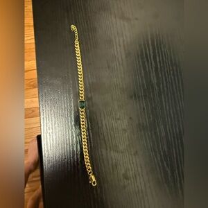 Bellalucci gold bracelet